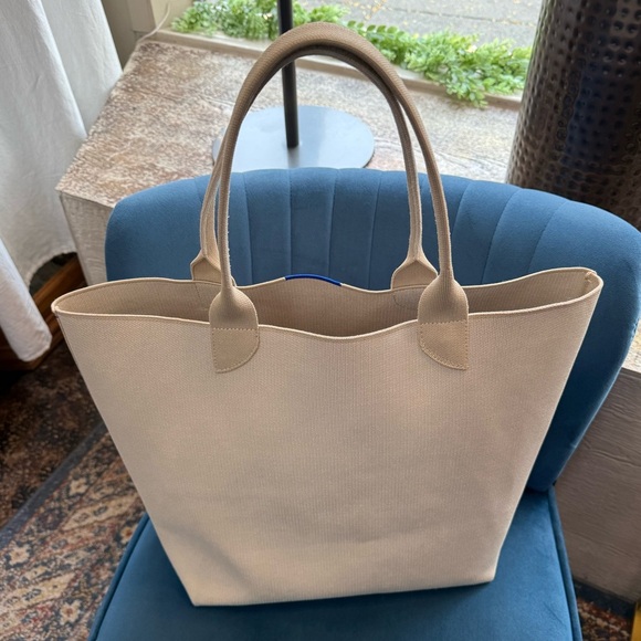 Rothy’s The Essential Tote – Sand / Neutral Beige - Picture 4 of 4